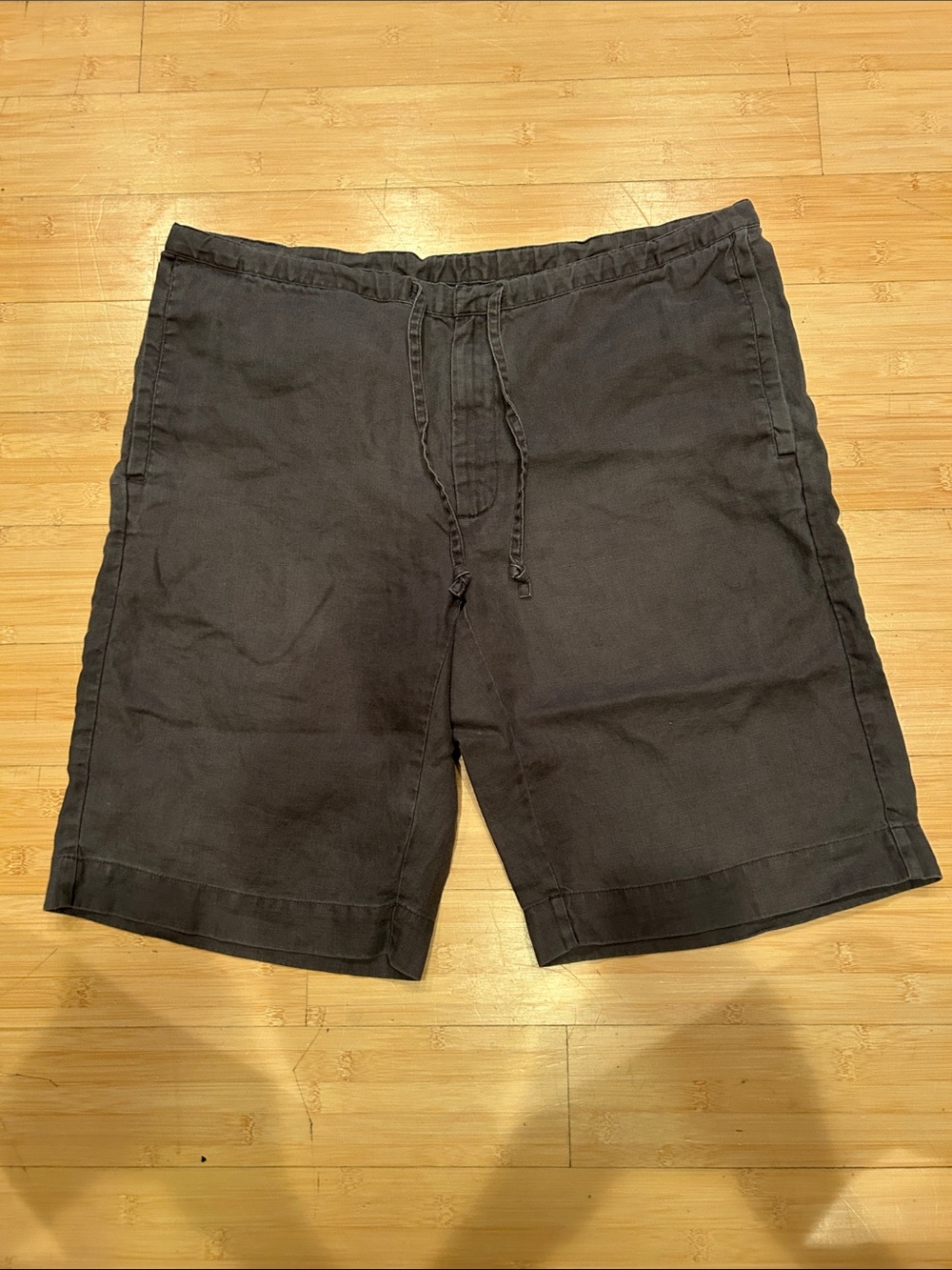 Banana Republic Men’s Gray Drawstring Linen-Blend Hybrid Shorts